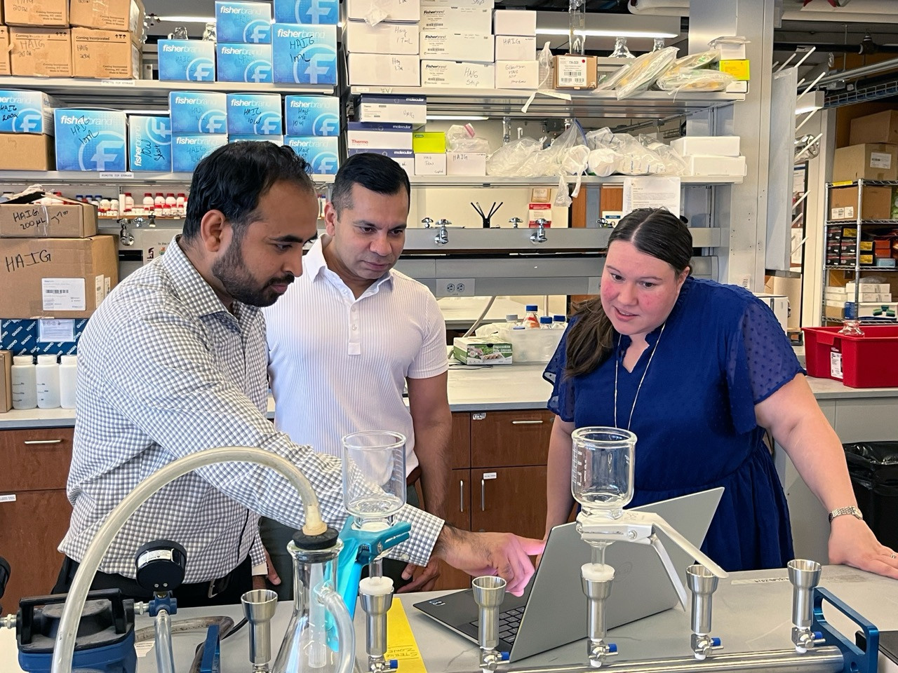 npj Clean Water - Ahteshamul Haq, Vikas Khanna, and Sarah Haig in Haig's lab in Benedum Hall npj Clean Water