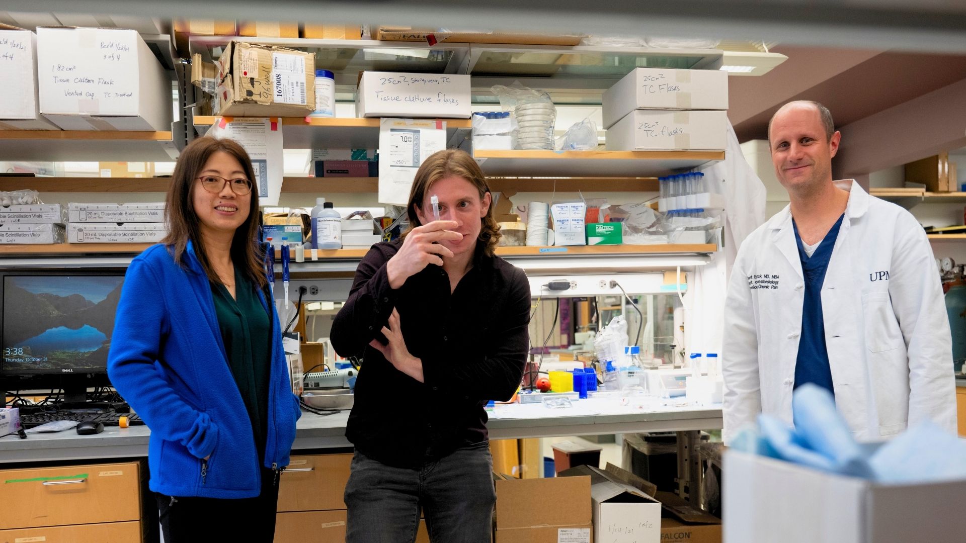 Image of Chronic pain treatments can be dangerous and ineffective. These Pitt researchers are working on a solution.