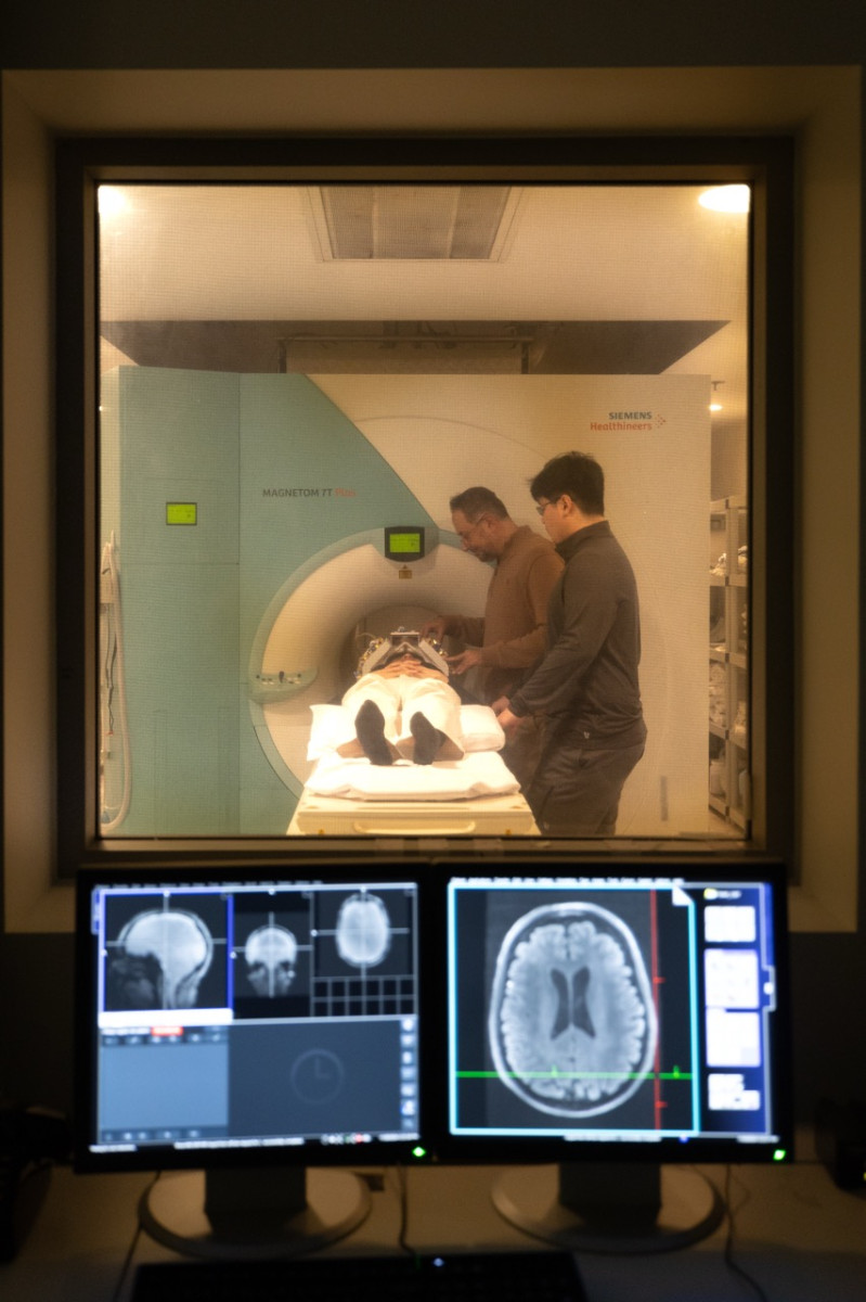 EOS_0458 Large - A view from the imaging room peering into the scanner area EOS_0458 Large