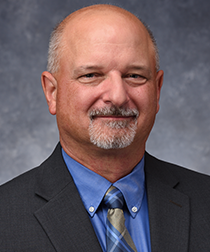 headshot of Robert Toplak