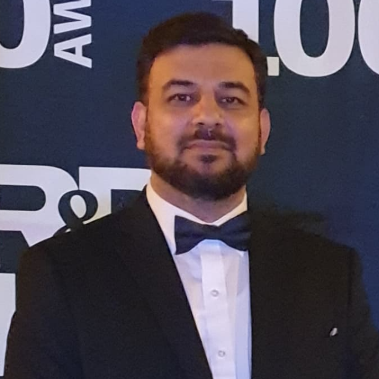 headshot of Khurram Naeem